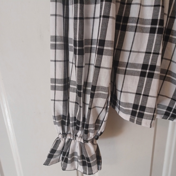 WOMENS XL NWT COCO-JAIMESON BUFFALO PLAID EMBROIDERED SHIRT - Picture 3 of 8